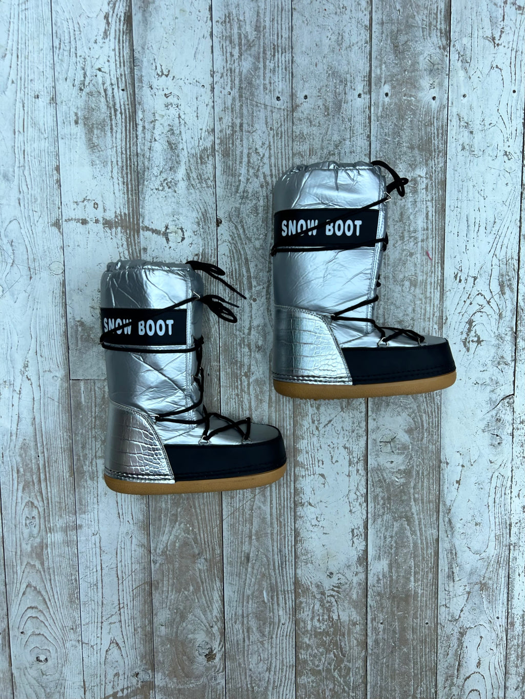 Luxury Limited Edition Short Snow Boots ‘Mont Blanc’ Royal Silver