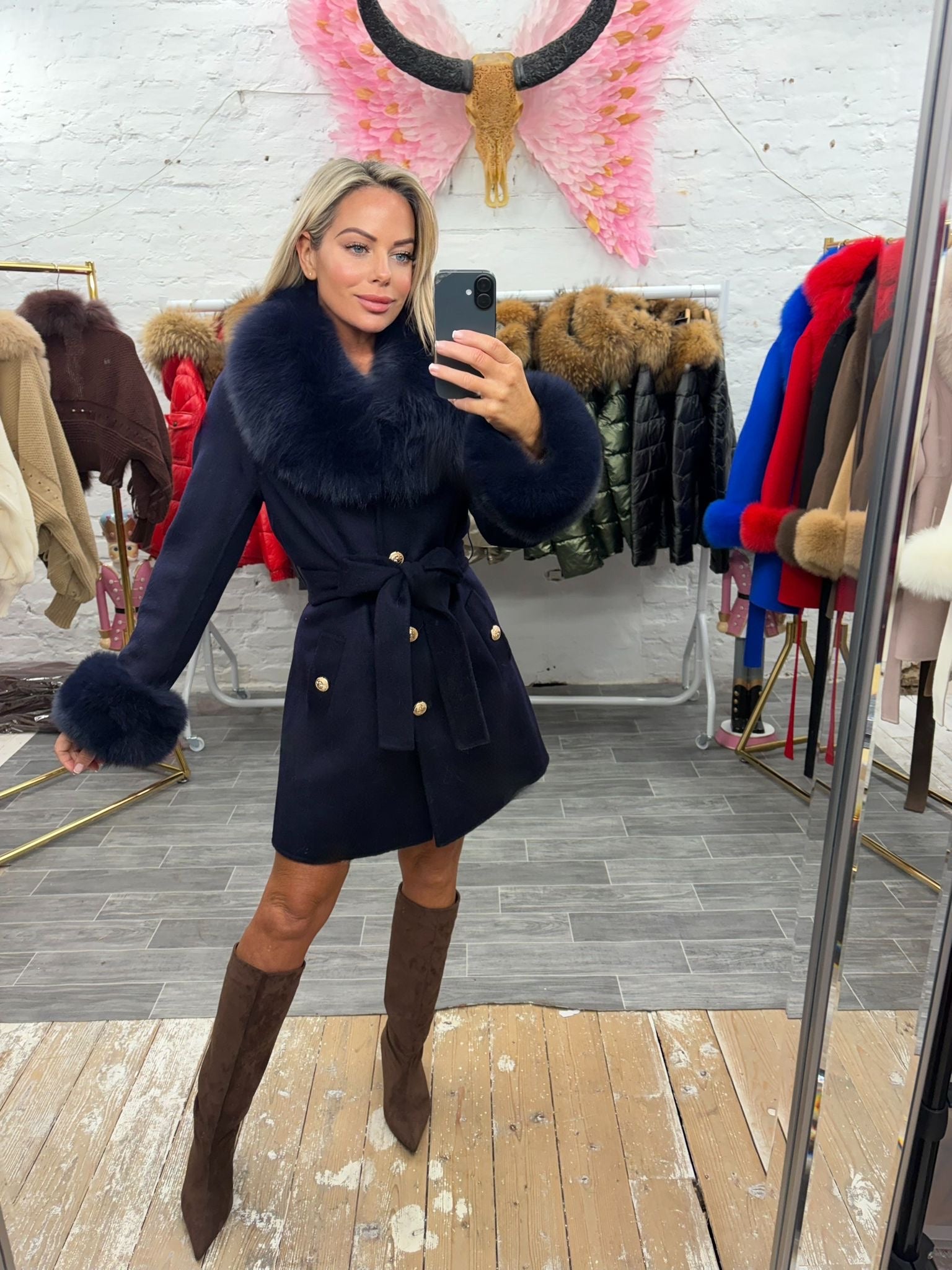 Laura Jane Paris luxury Cashmere in royal Navy